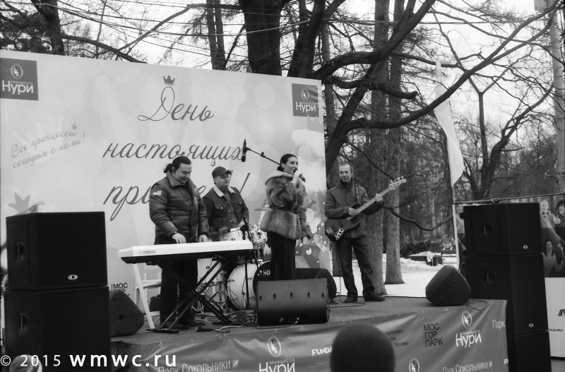 Черно-белая пленочная фотография
