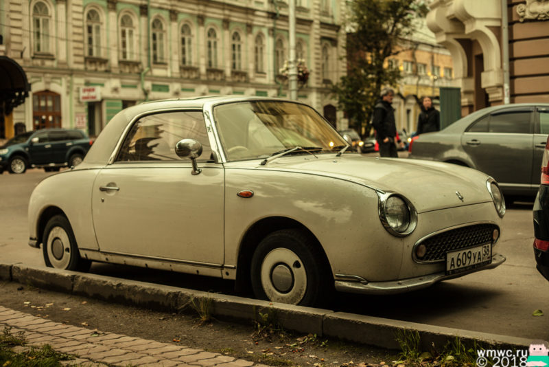 Nissan Figaro